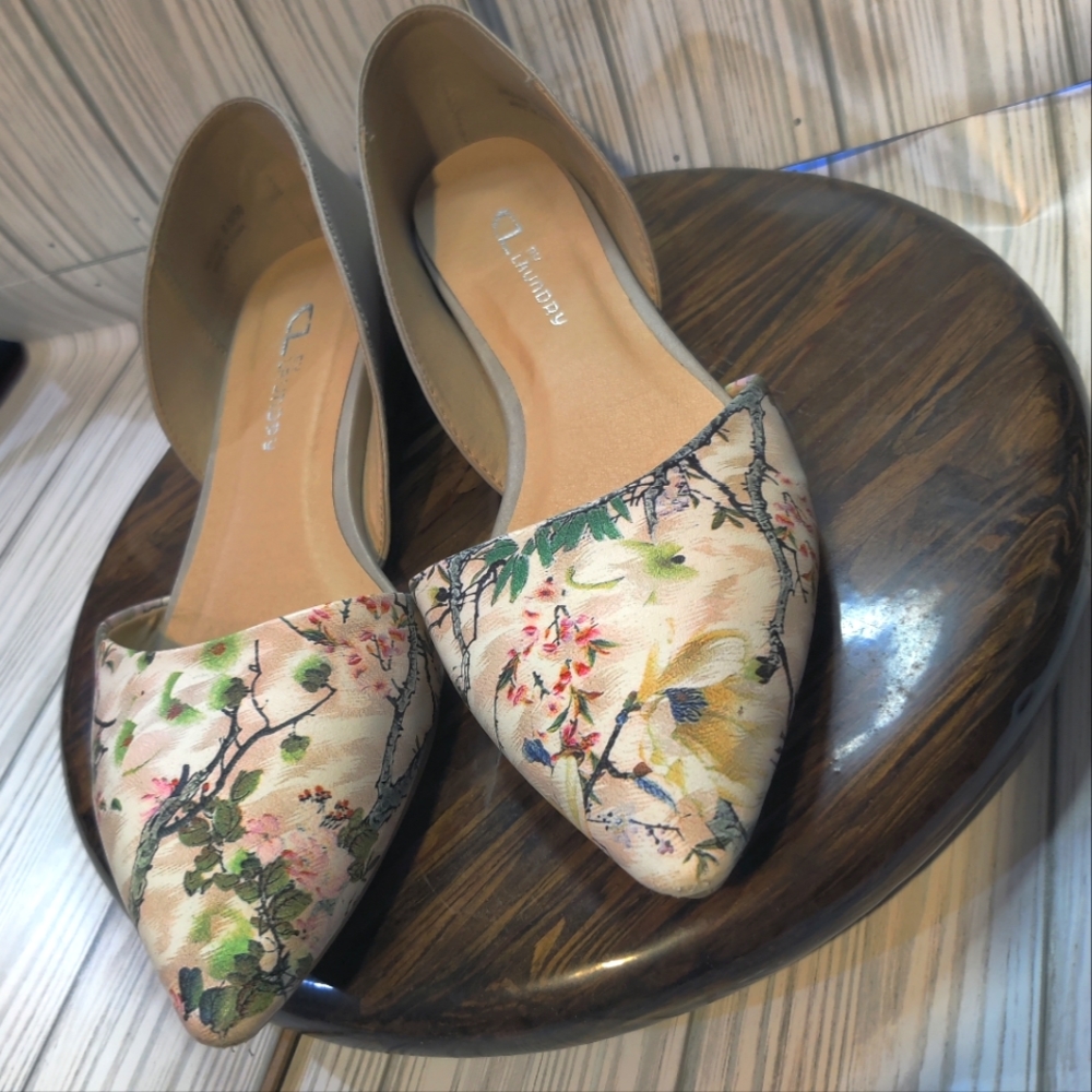 CL by Laundry Floral D’Orsay Flat Asian Inspired Size 8.5 Worn Once EUC